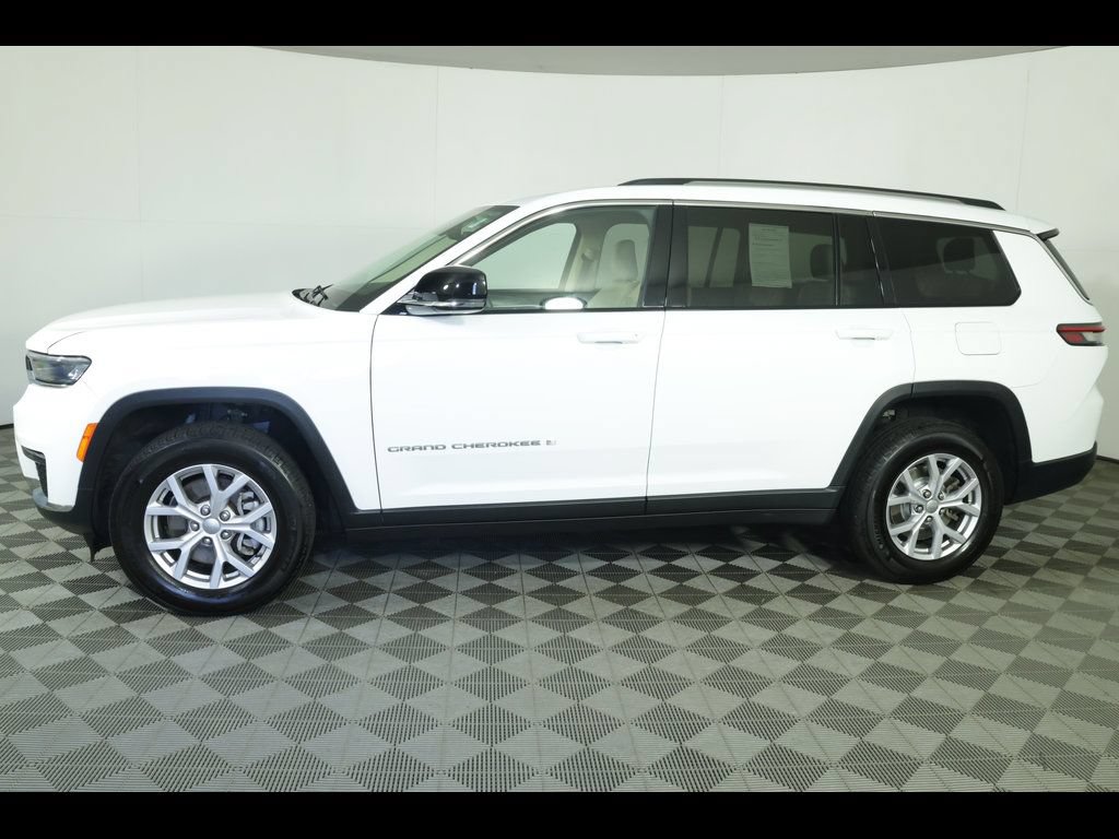 Used 2021 Jeep Grand Cherokee L Limited AWD/4WD image 16