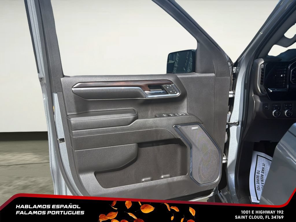 Used 2024 GMC Sierra 1500 SLT w/ SLT Convenience Package AWD/4WD image 13