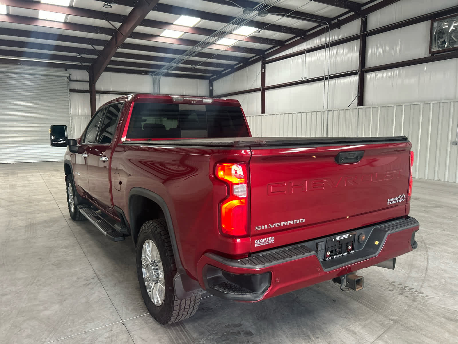 Used 2020 Chevrolet Silverado 2500 High Country w/ Technology Package image 3