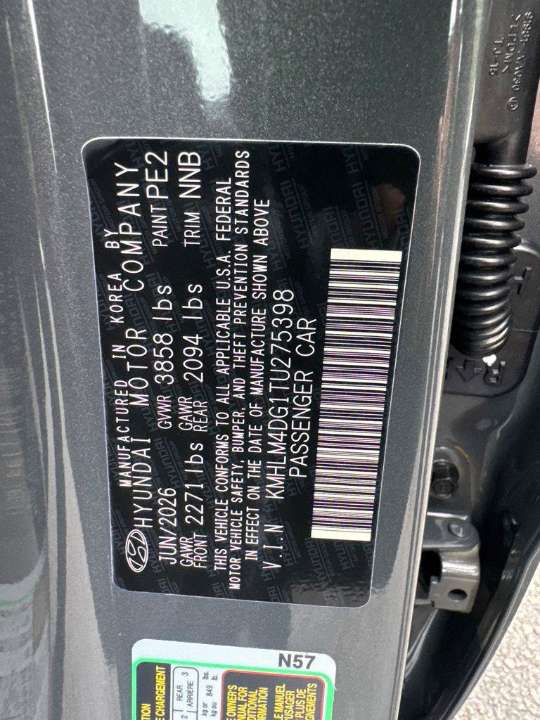 New 2026 Hyundai Elantra SEL Sport FWD image 9