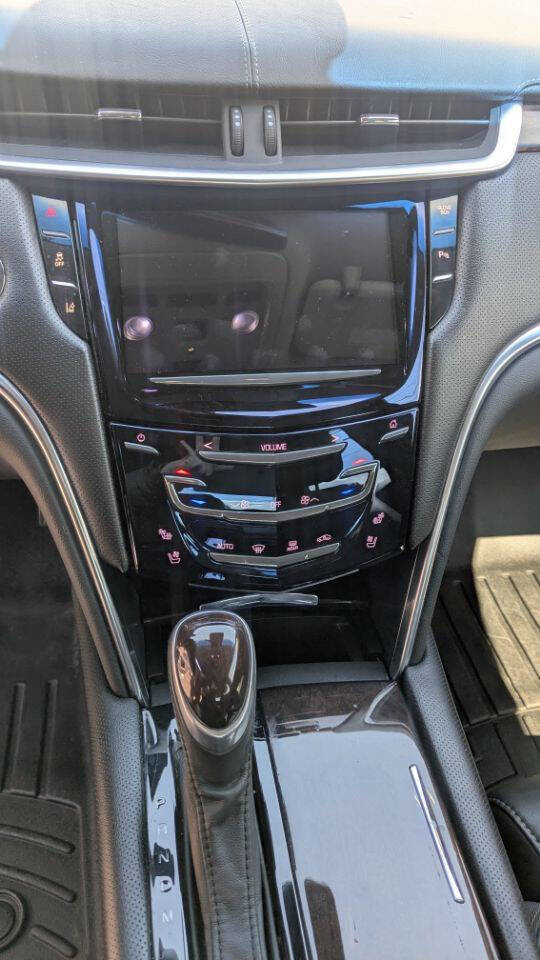 Used 2014 Cadillac XTS Premium AWD/4WD image 31