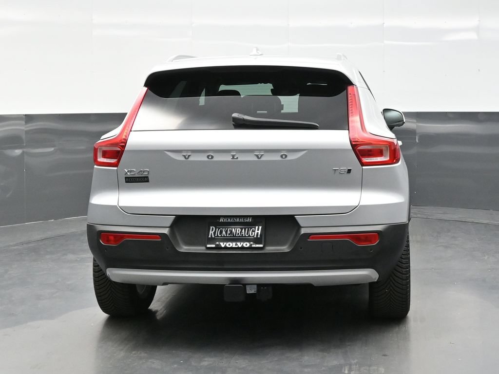 Used 2019 Volvo XC40 T5 Momentum AWD/4WD image 6
