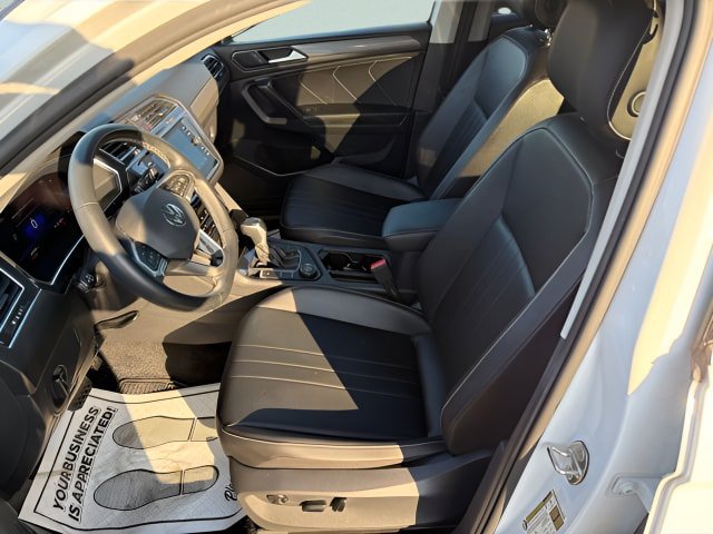 Certified 2022 Volkswagen Tiguan SE AWD/4WD image 5