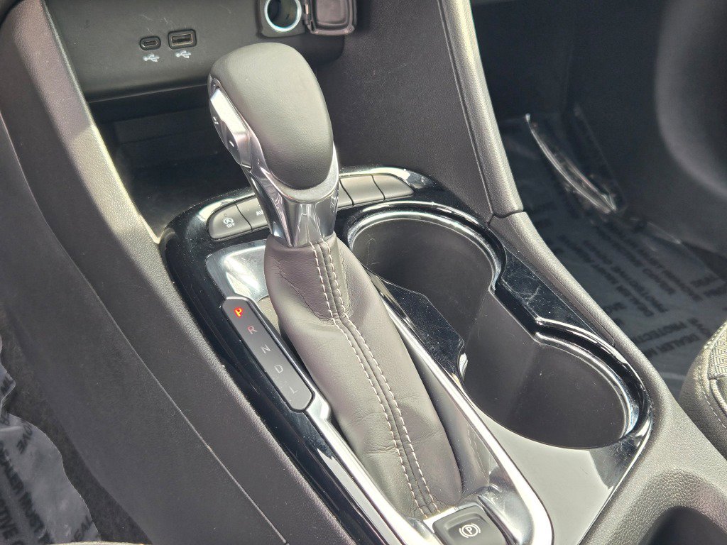 Certified 2025 Buick Encore GX Preferred image 29