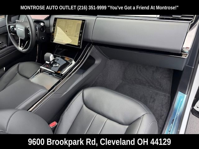 New 2025 Land Rover Range Rover Sport Dynamic SE image 17