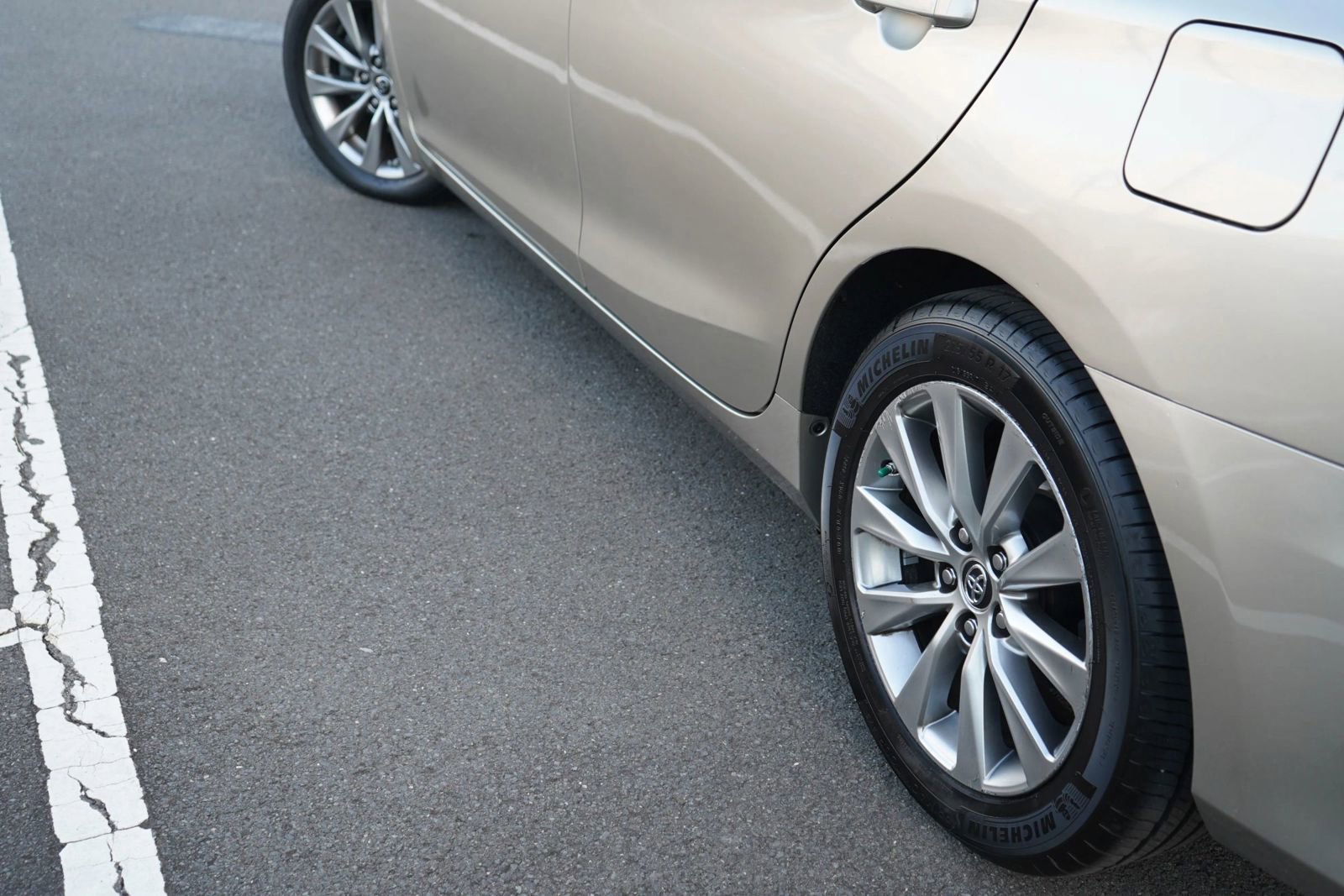 Used 2016 Toyota Camry XLE image 6