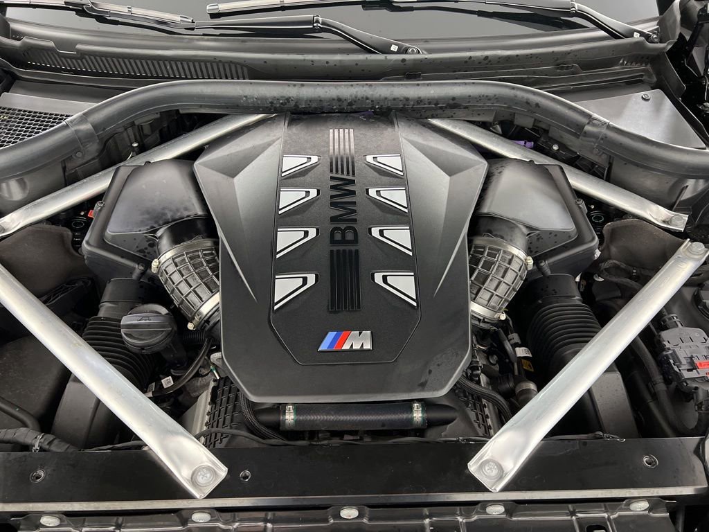 Certified 2023 BMW X7 M60i w/ Executive Package image 39