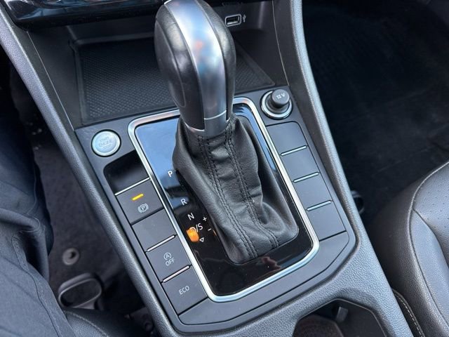 Certified 2019 Volkswagen Jetta SE image 19
