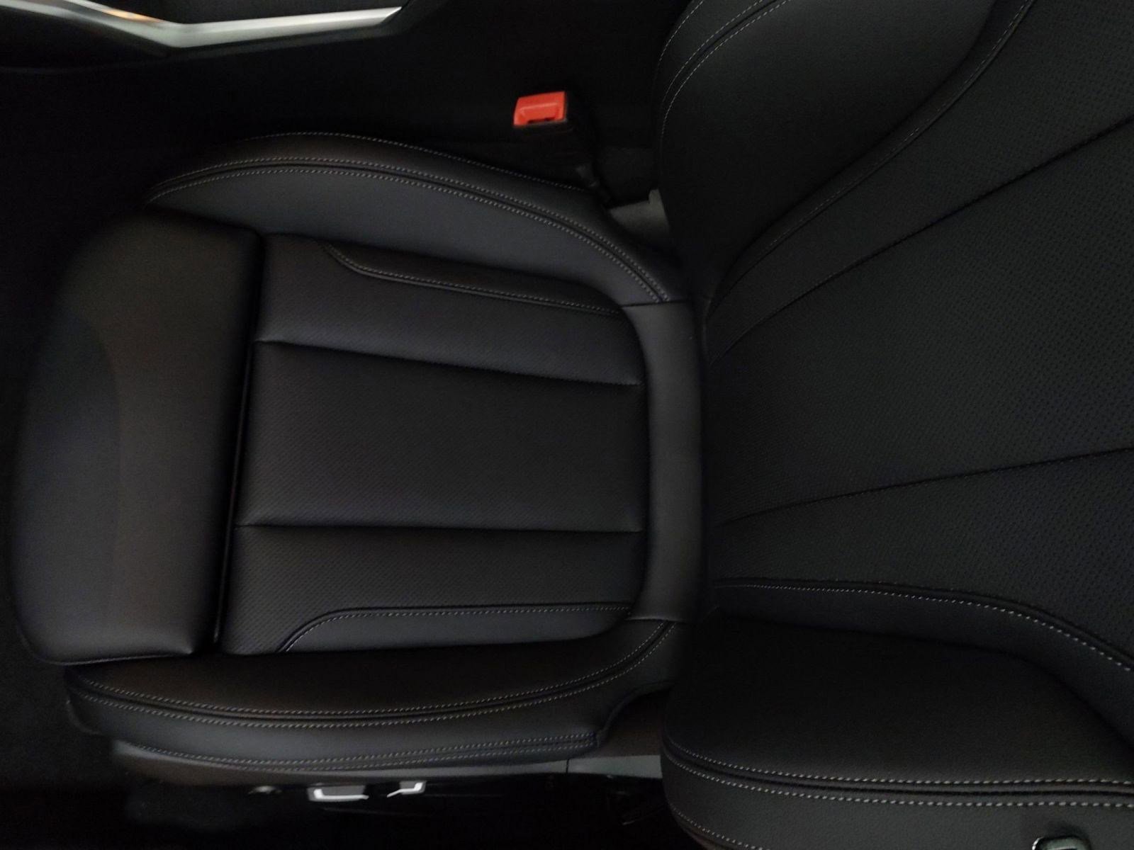 New 2026 BMW 330i xDrive 330i NA xDrive w/ Convenience Package image 14