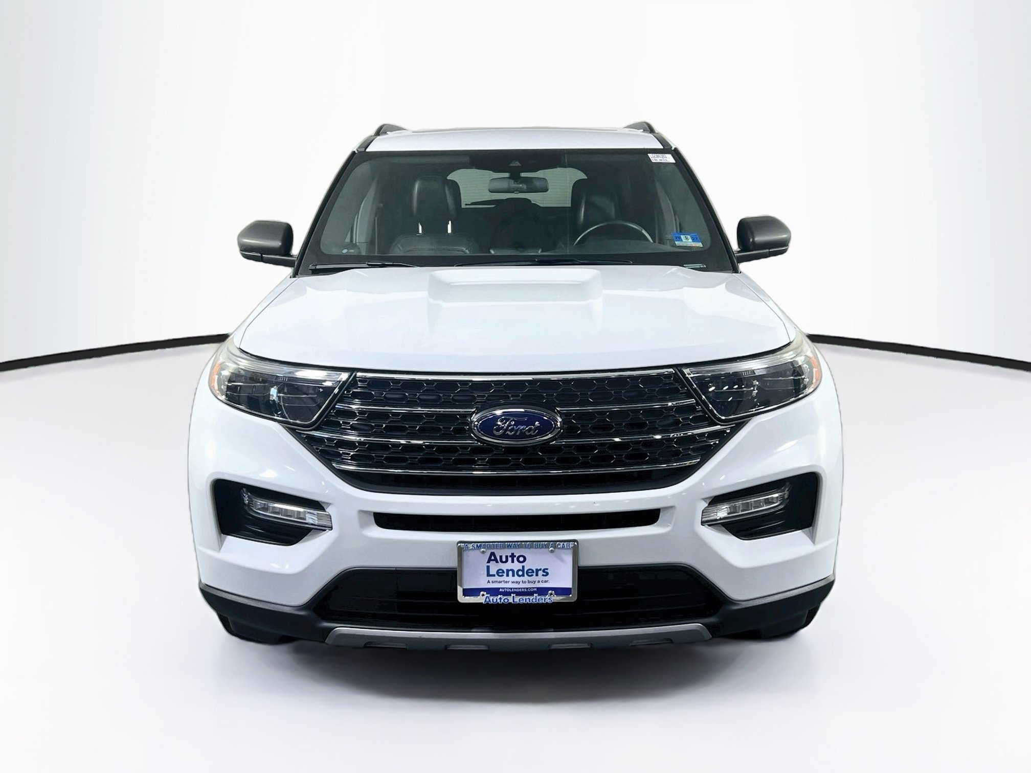 Used 2020 Ford Explorer XLT w/ Equipment Group 202A AWD/4WD image 2