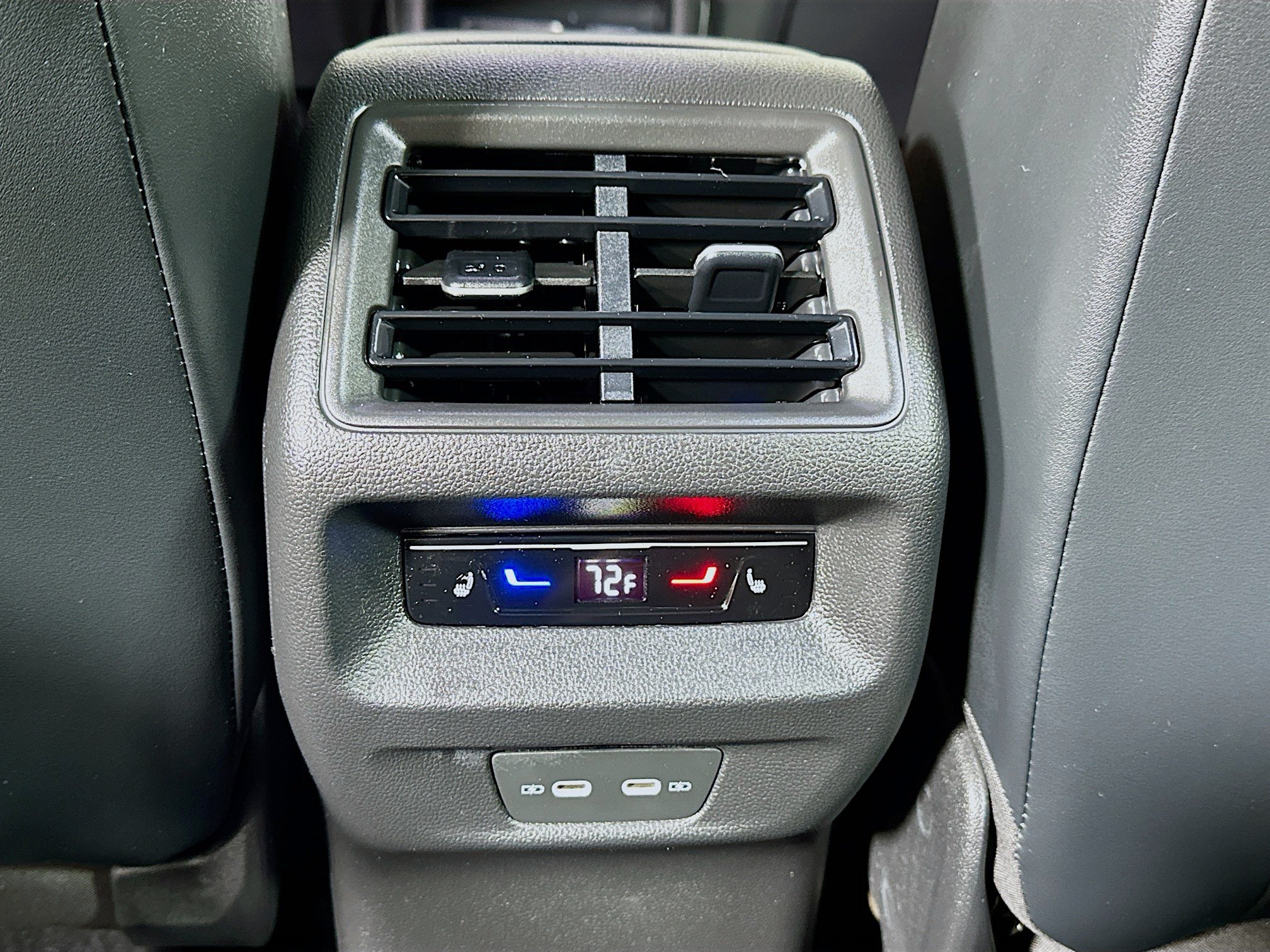 Certified 2025 Volkswagen Tiguan SEL R-Line AWD/4WD image 26