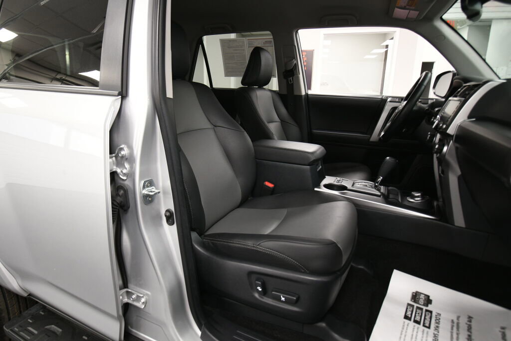 Certified 2024 Toyota 4Runner SR5 Premium image 26