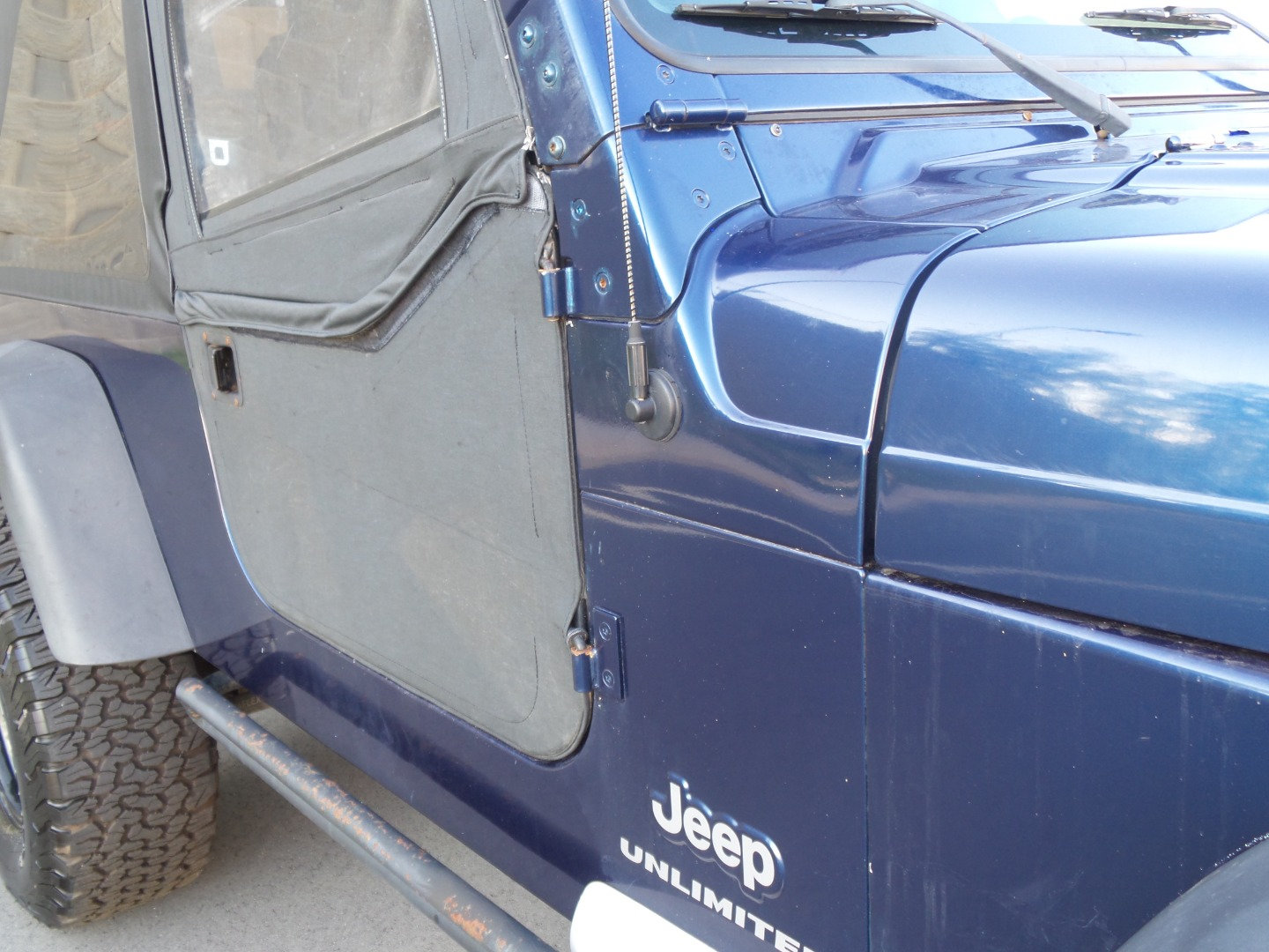Used 2005 Jeep Wrangler Unlimited w/ Security Group AWD/4WD image 63