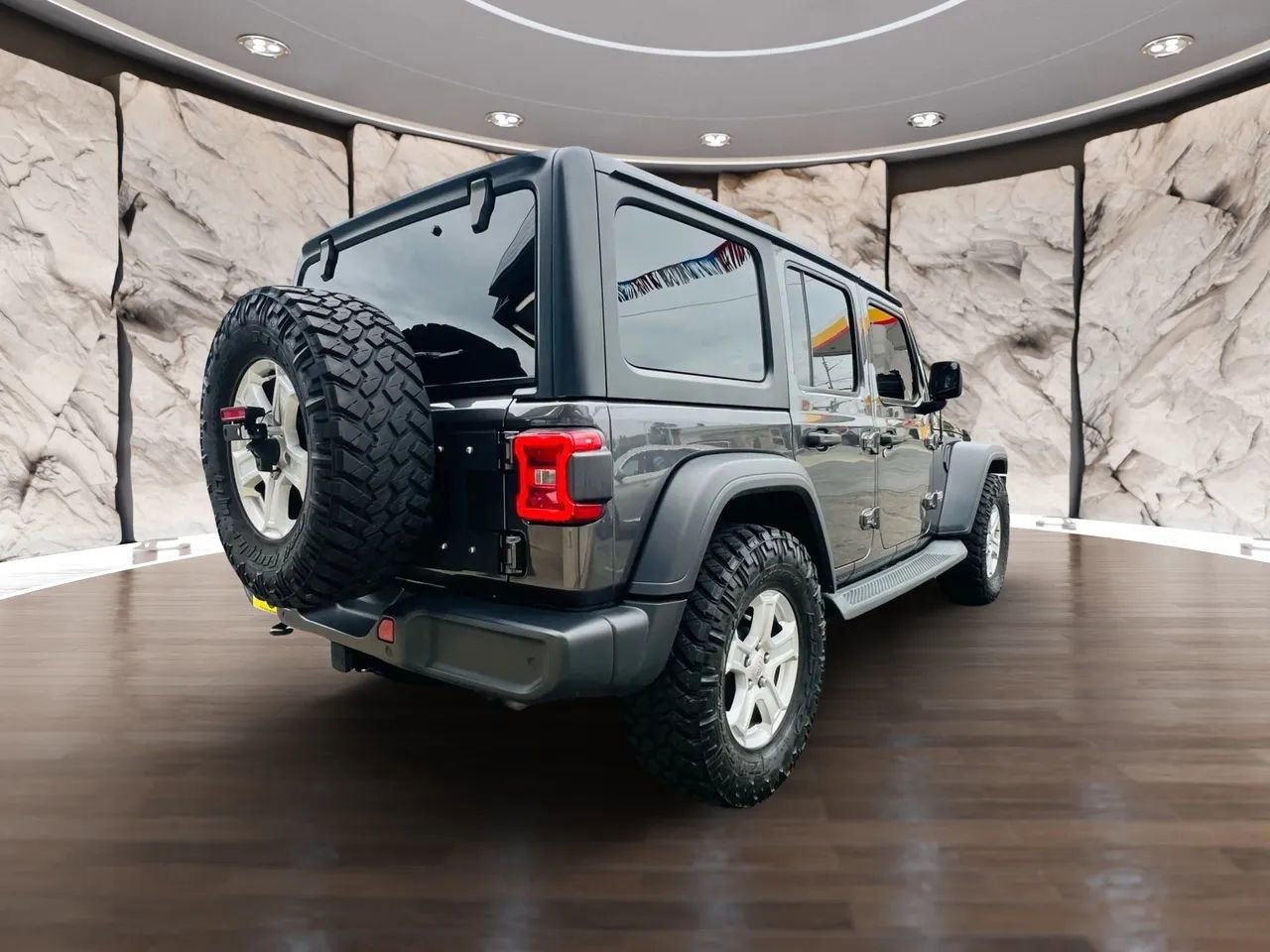 Used 2018 Jeep Wrangler Unlimited Sport S image 11