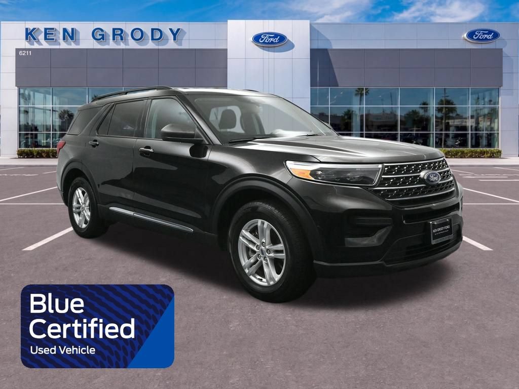 Certified 2023 Ford Explorer XLT RWD image 1