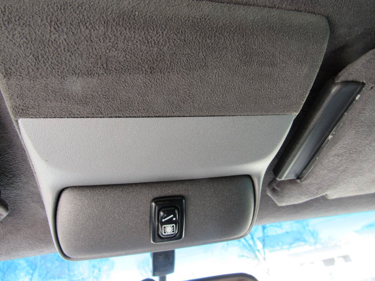 Used 1993 Chevrolet Silverado 3500 2WD Crew Cab image 53