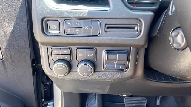 Used 2023 Chevrolet Tahoe Premier w/ Max Trailering Package AWD/4WD image 25