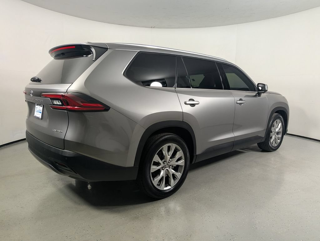 Used 2025 Toyota Grand Highlander AWD Hybrid image 8