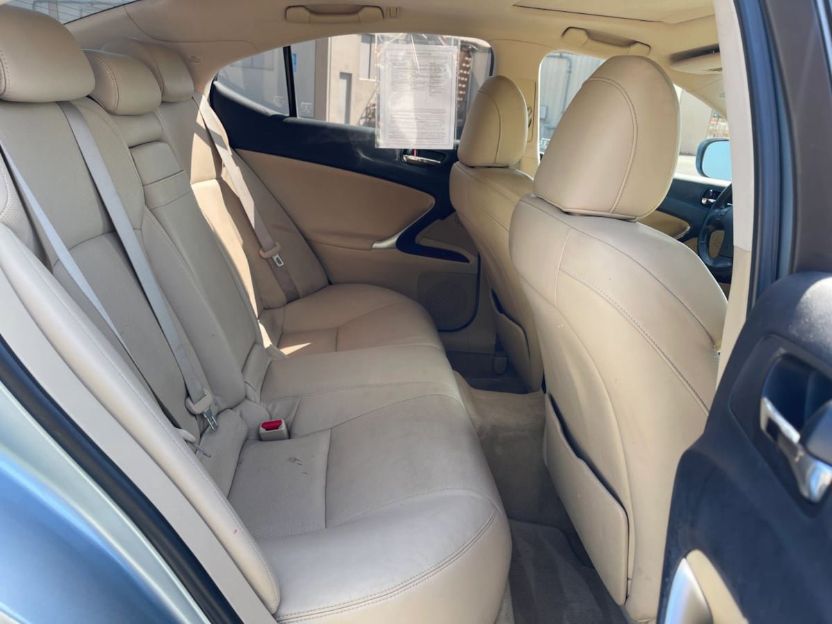 Used 2007 Lexus IS 250 RWD image 25
