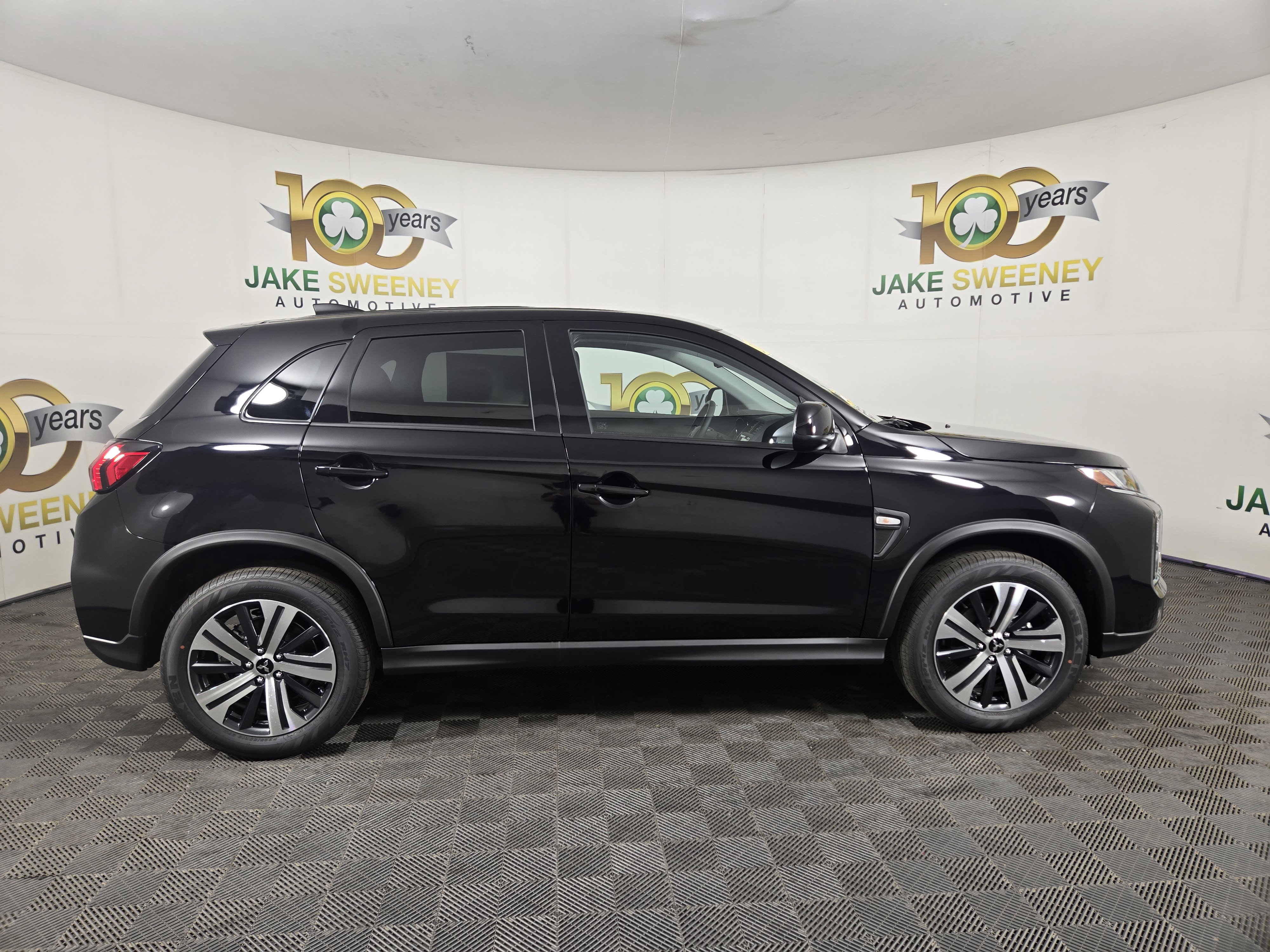 New 2025 Mitsubishi Outlander Sport ES image 8