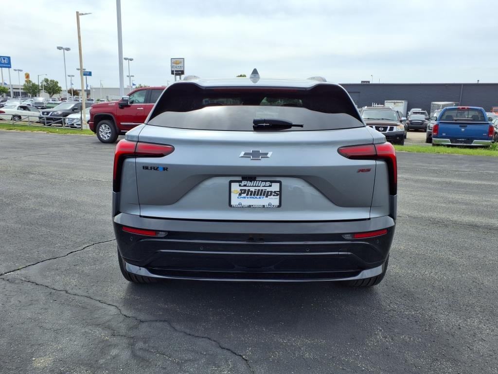 New 2025 Chevrolet Blazer EV RS FWD image 6