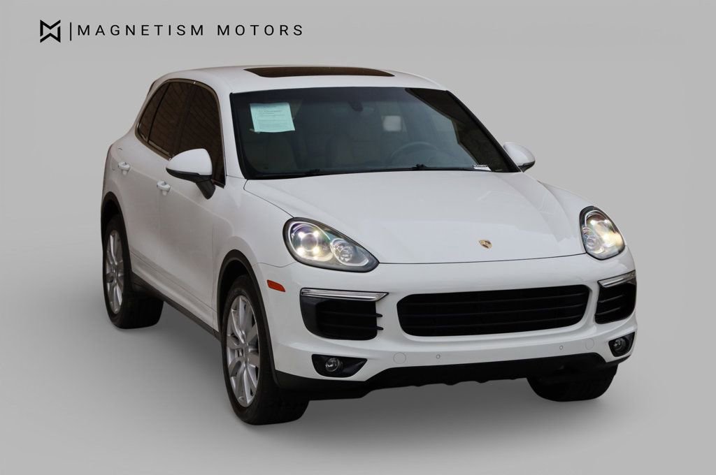 Used 2016 Porsche Cayenne image 4