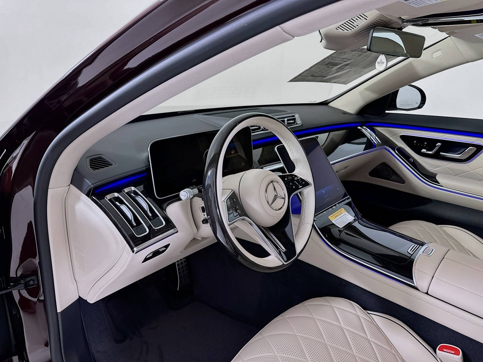 New 2026 Mercedes-Benz S 580 4MATIC Sedan image 10