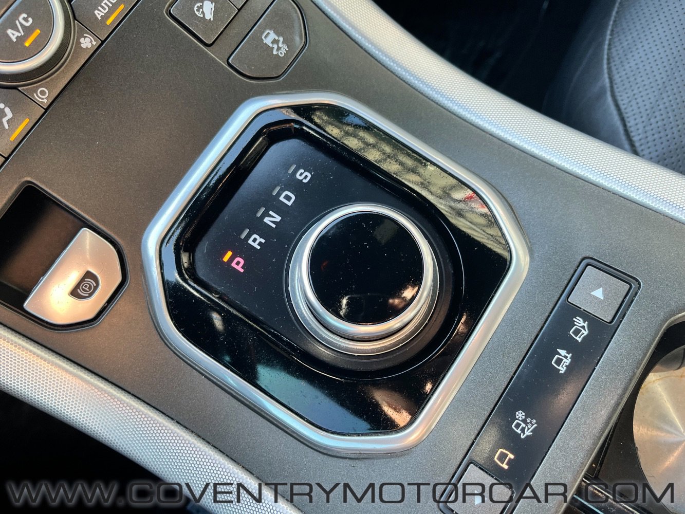 Used 2017 Land Rover Range Rover Evoque HSE Dynamic image 23