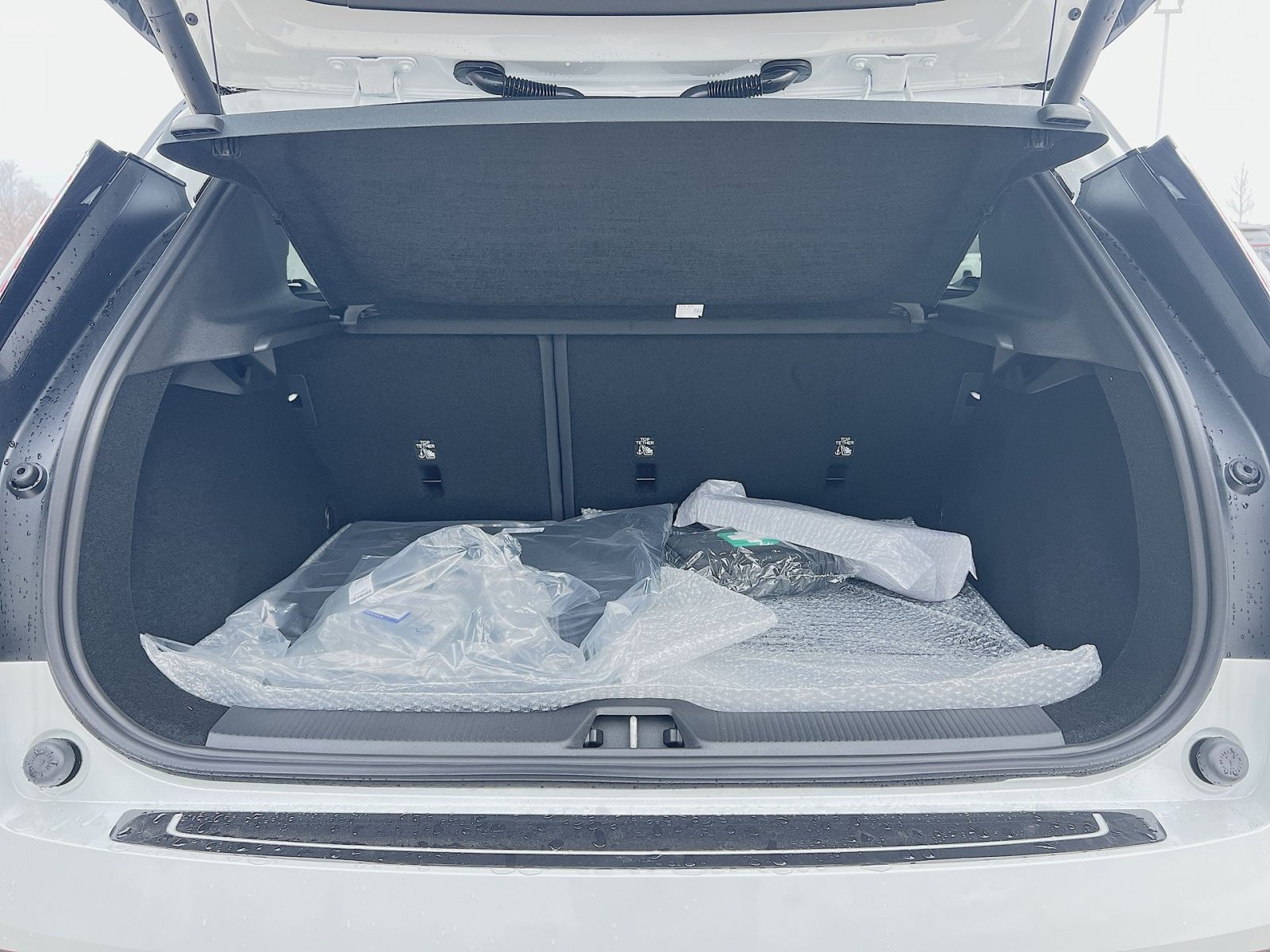 New 2026 Volvo EX30 Plus w/ Protection Package Premier AWD/4WD image 34