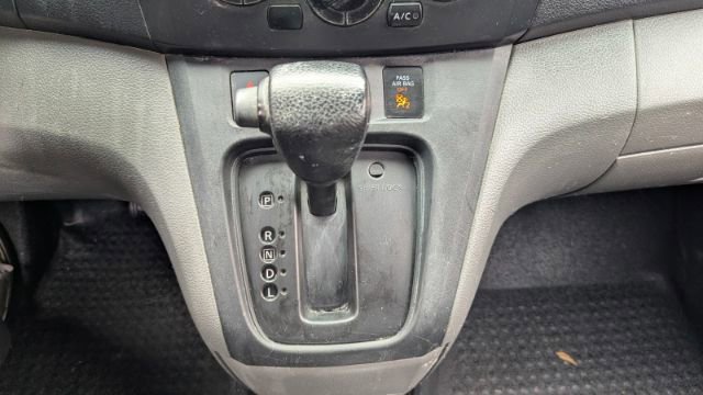 Used 2019 Nissan NV200 S image 31