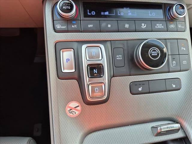 Used 2024 Hyundai Palisade SEL FWD image 12