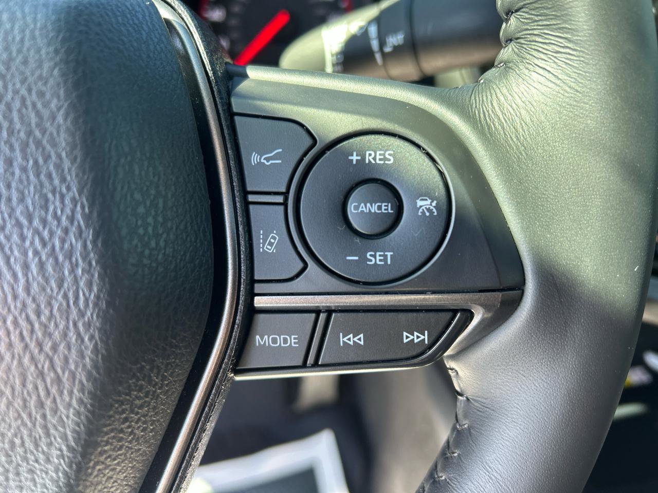 Used 2024 Toyota Camry XSE w/ Navigation Package FWD image 19