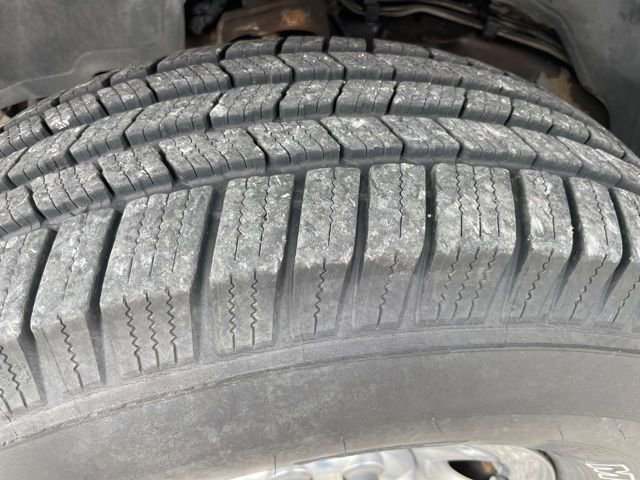 Used 2002 Chevrolet Silverado 2500 LS image 12