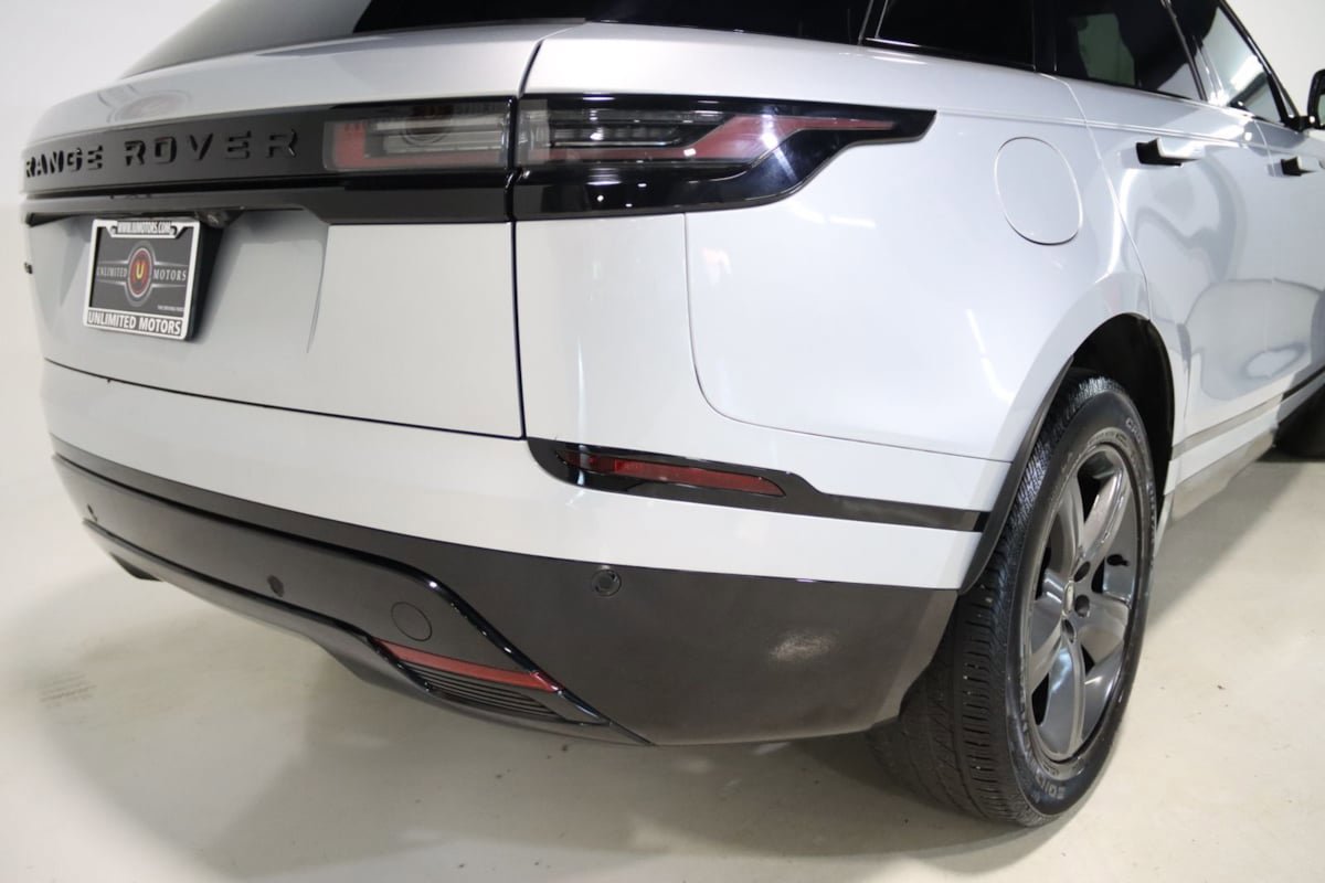 Used 2025 Land Rover Range Rover Velar Dynamic SE AWD/4WD image 11