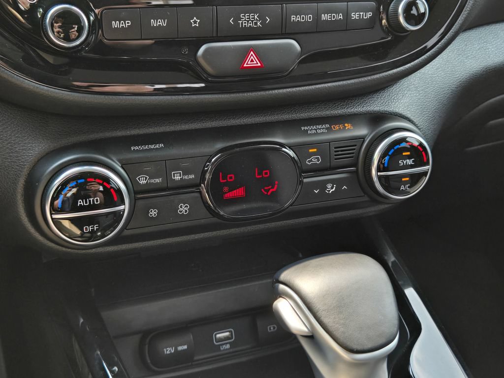Certified 2022 Kia Soul X-Line FWD image 28