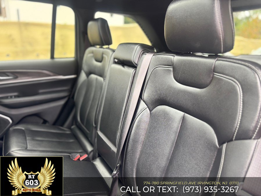 Used 2024 Jeep Grand Cherokee Limited 4xe AWD/4WD image 10