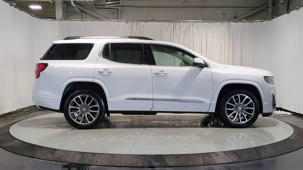 Used 2023 GMC Acadia Denali w/ Denali Ultimate Package image 11