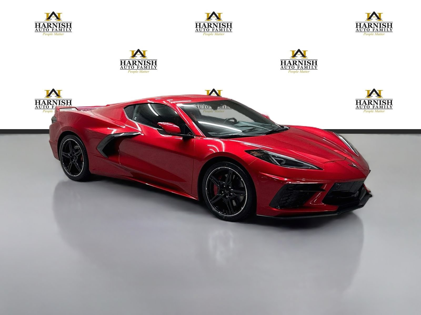 Used 2022 Chevrolet Corvette Stingray Premium Cpe w/ Z51 Performance Package RWD image 3