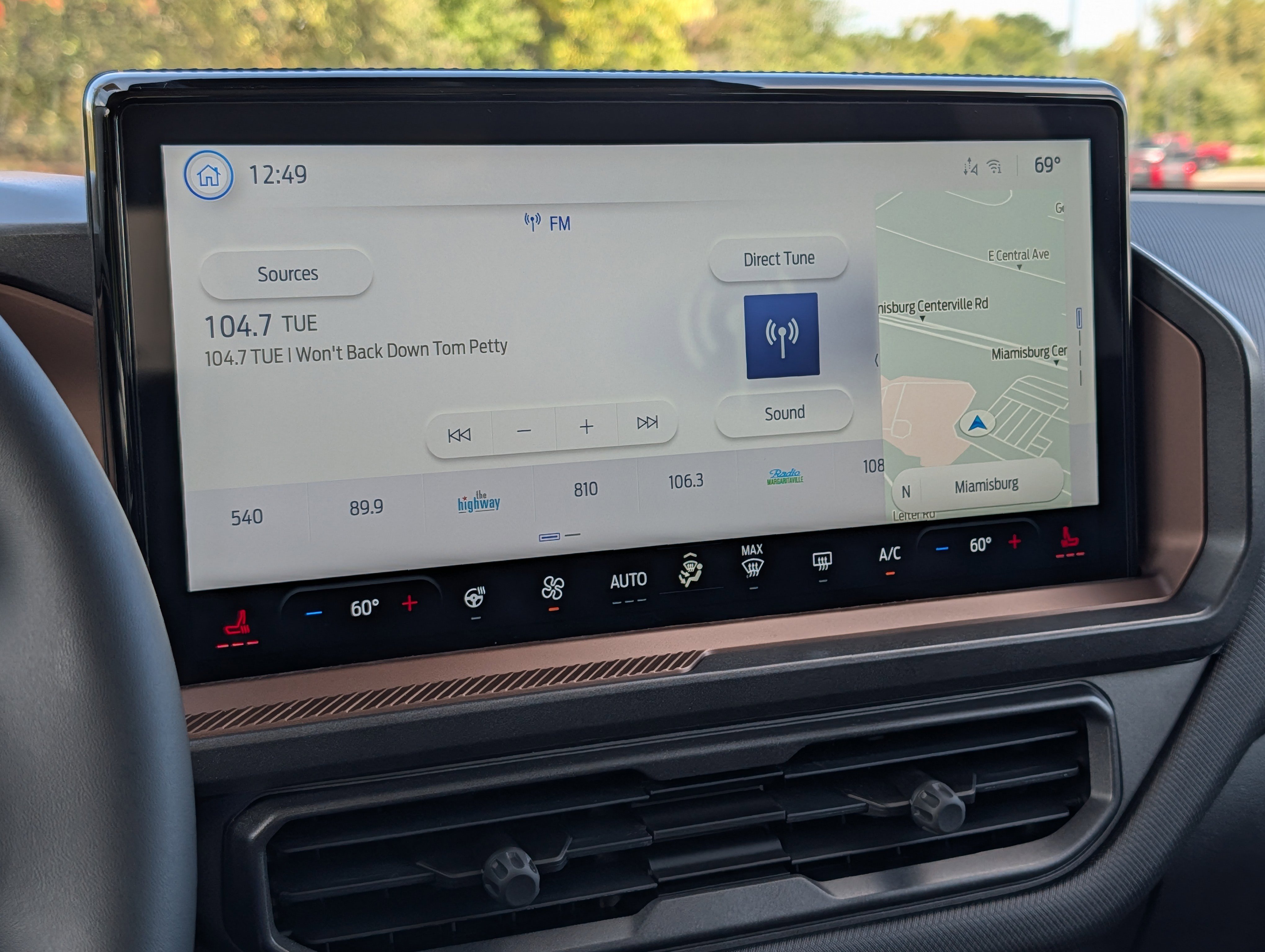 New 2025 Ford Bronco Sport Outer Banks w/ Outer Banks Tech Package+ AWD/4WD image 16