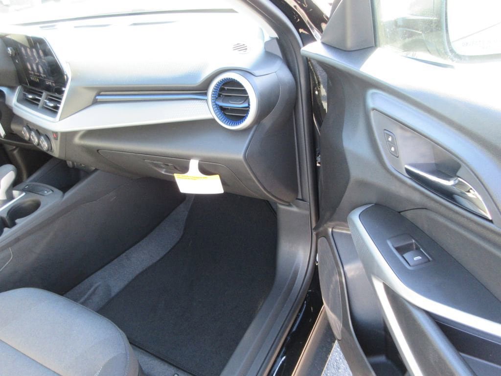 New 2026 Chevrolet Trax LS FWD image 17