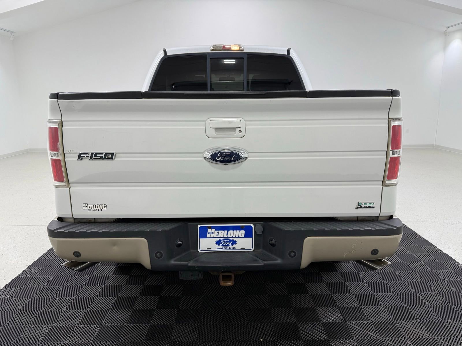 Used 2010 Ford F150 Lariat RWD image 6
