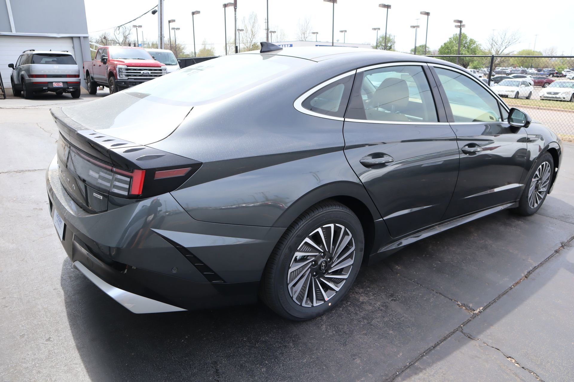 New 2026 Hyundai Sonata Limited FWD image 22