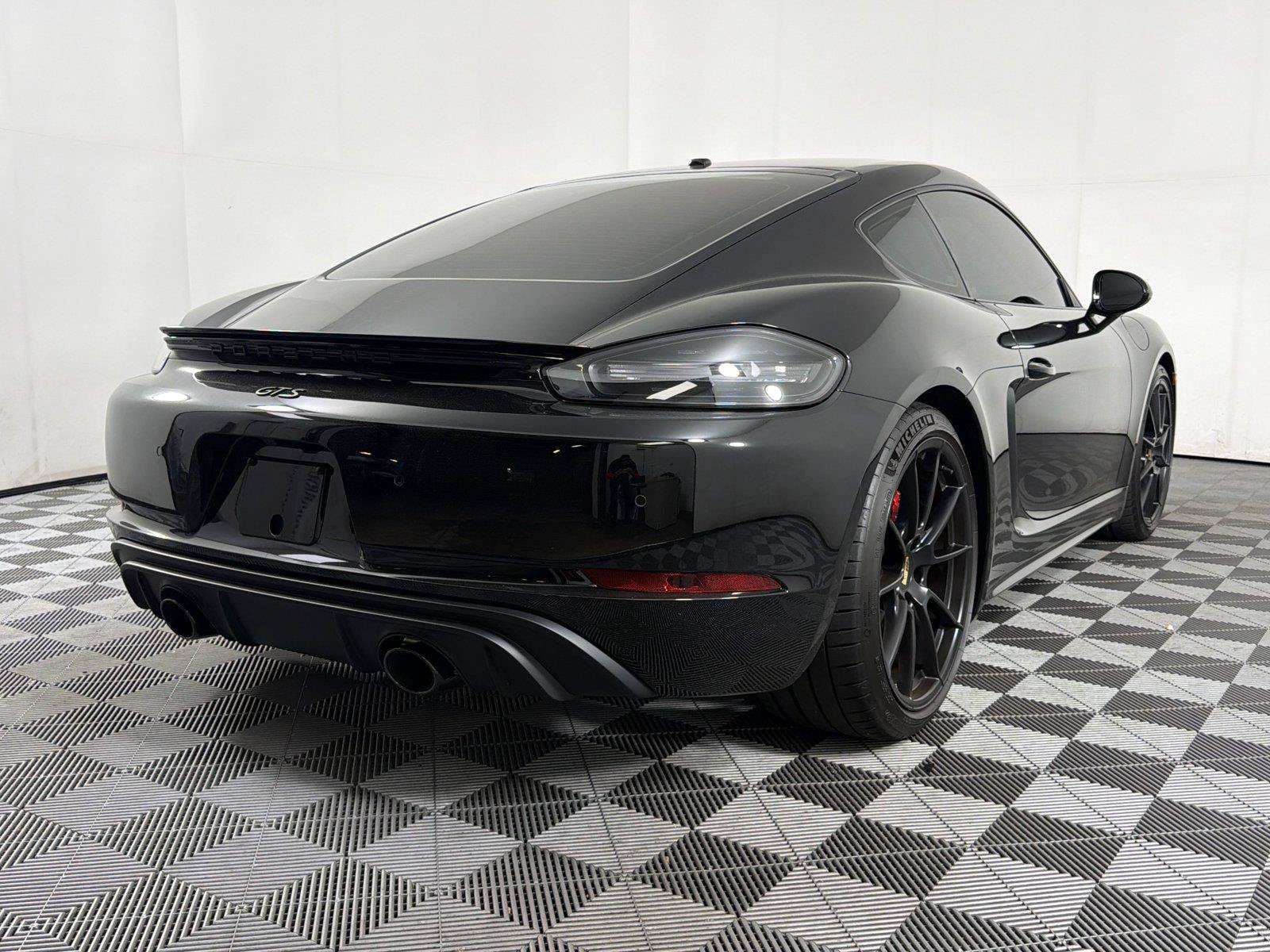Used 2025 Porsche 718 Cayman GTS RWD image 6