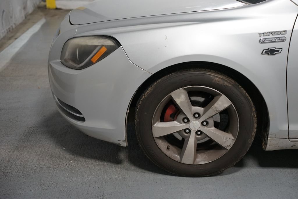 Used 2011 Chevrolet Malibu LT FWD image 5