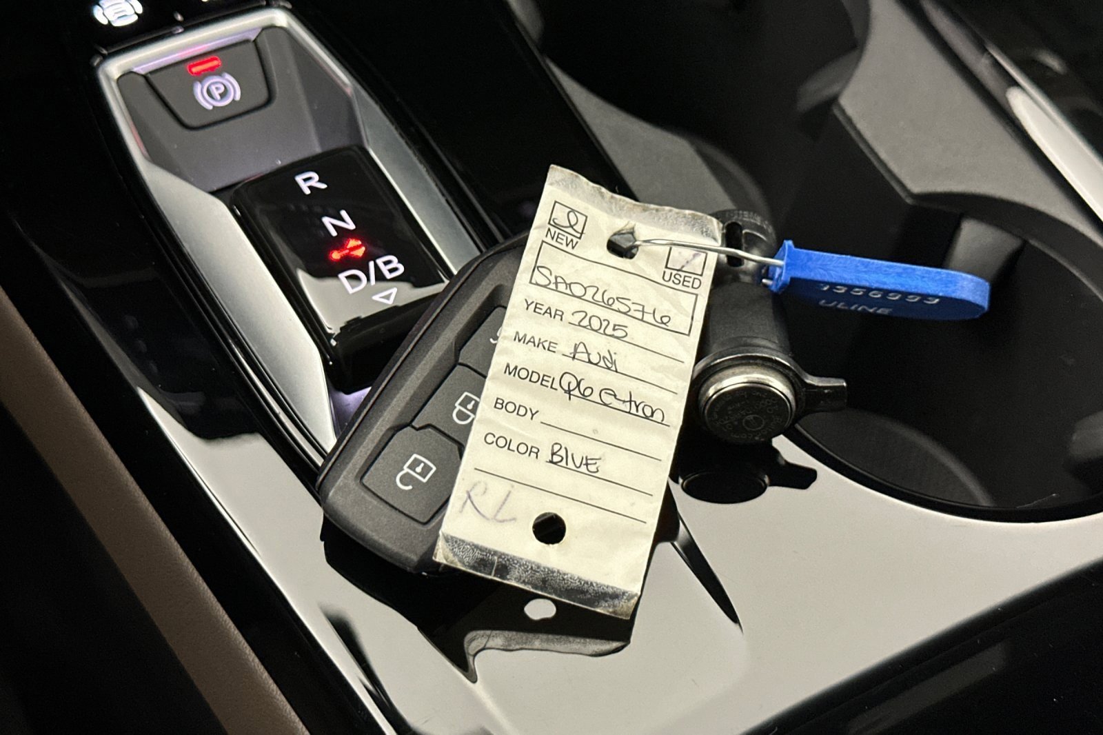 Used 2025 Audi Q6 e-tron Premium w/ Convenience Package image 24