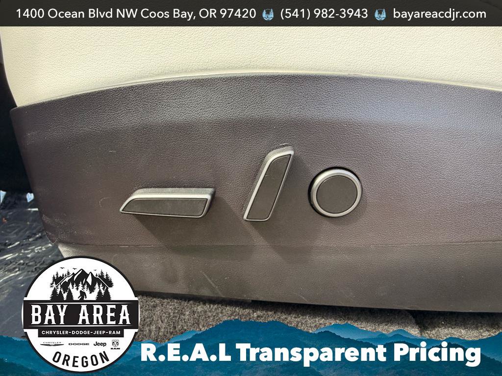 Used 2021 Tesla Model Y Long Range AWD/4WD image 14