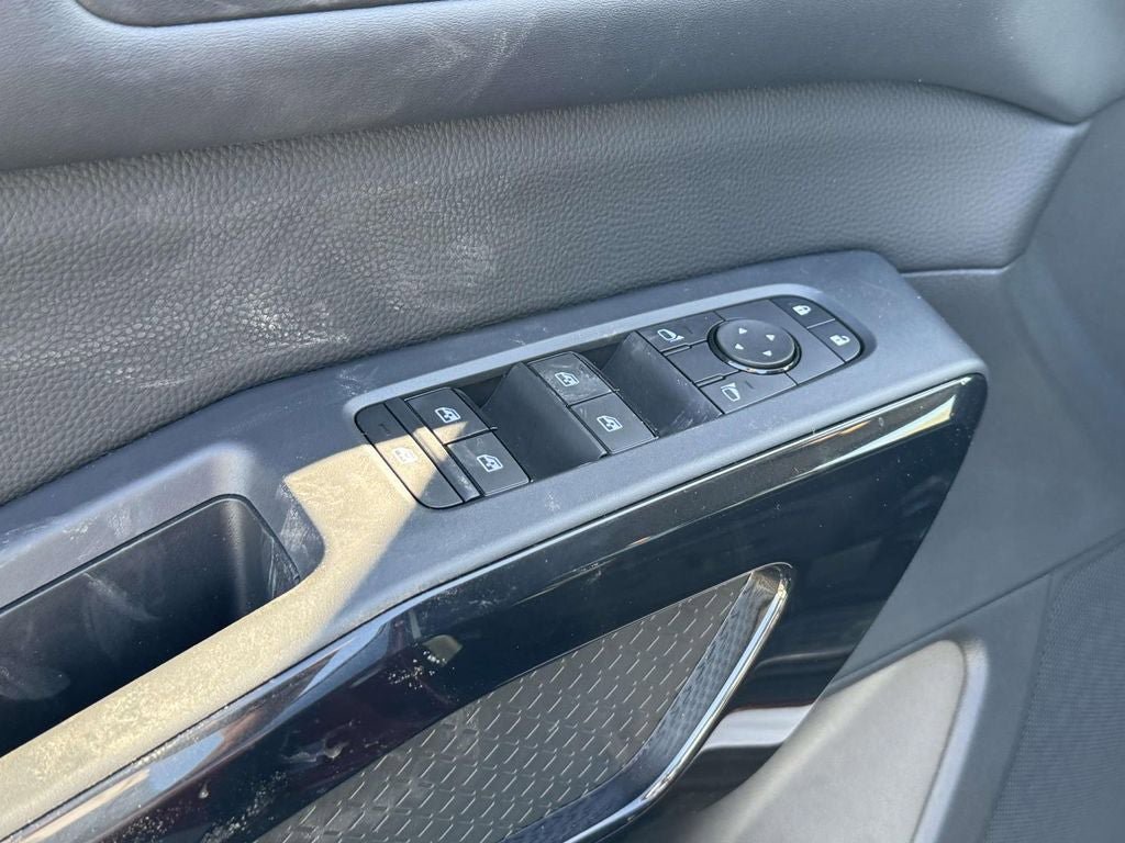 New 2026 Nissan Pathfinder SV AWD/4WD image 28