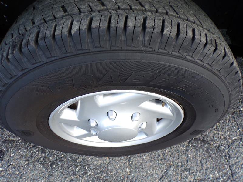 Used 2014 Ford E-250 and Econoline 250 Extended w/ Power Group image 44