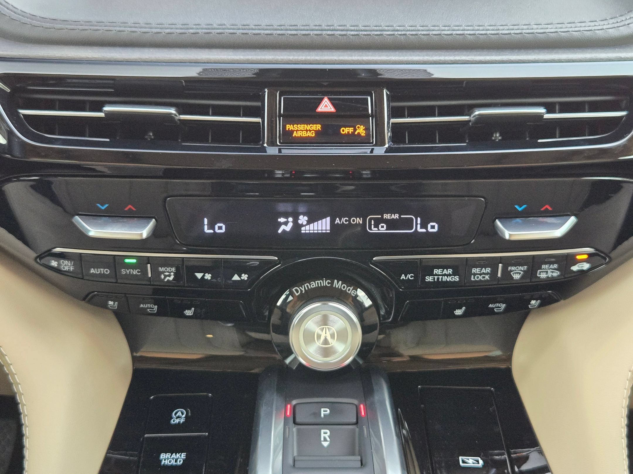 Used 2023 Acura MDX SH-AWD w/ Advance Package image 19