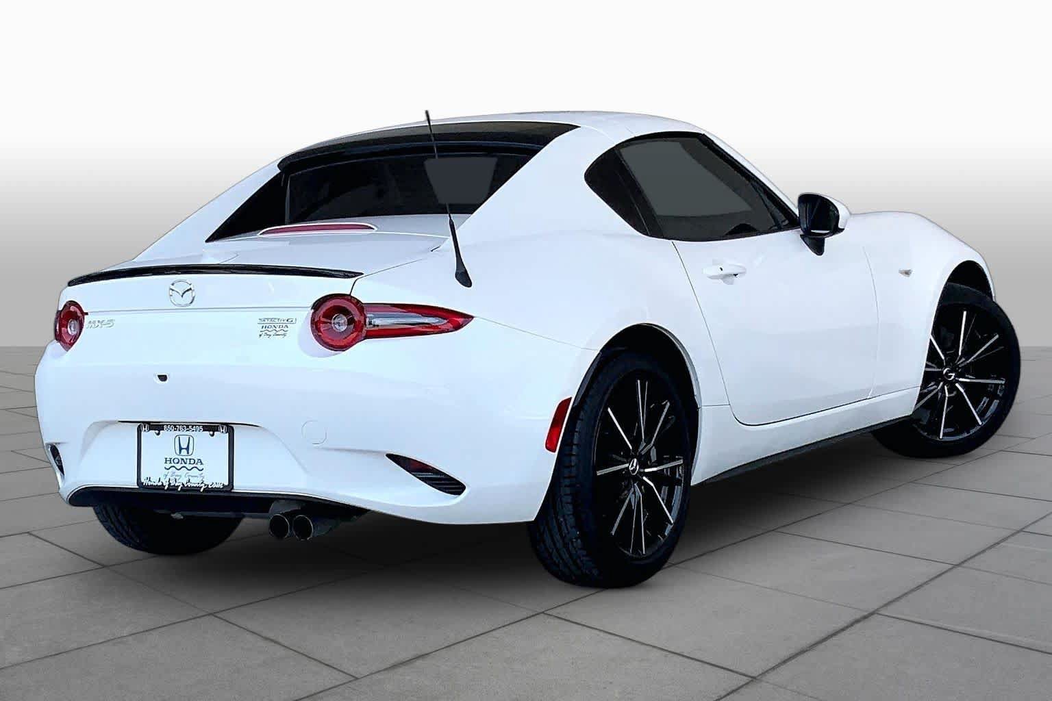 Used 2025 MAZDA MX-5 Miata RF Grand Touring RWD image 13